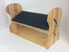 Adjustable foot rest